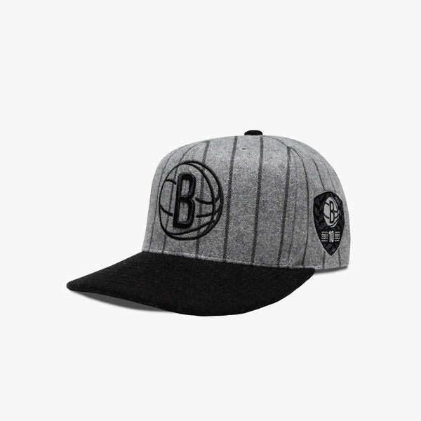 AM / Brooklyn Nets Mitchell & Ness 10th Anniversary Strapback Hat