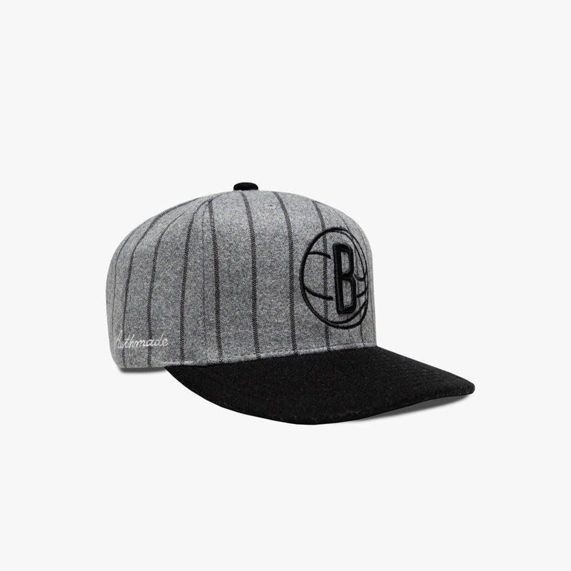 AM / Brooklyn Nets Mitchell & Ness 10th Anniversary Strapback Hat