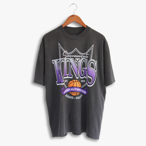 TIC / Sacramento Kings Vintage Fade Crest T-Shirt